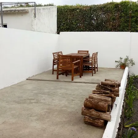 Nyaraló Lost In Terceira Angra do Heroísmo