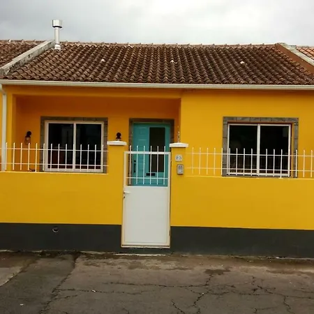 Lost In Terceira Сasa de vacaciones *